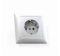 Розетка 1-м СП Селена РС16-370 16А IP20 с заземл. бел. Кунцево 8111 - smartlife-ural.ru – Екатеринбург